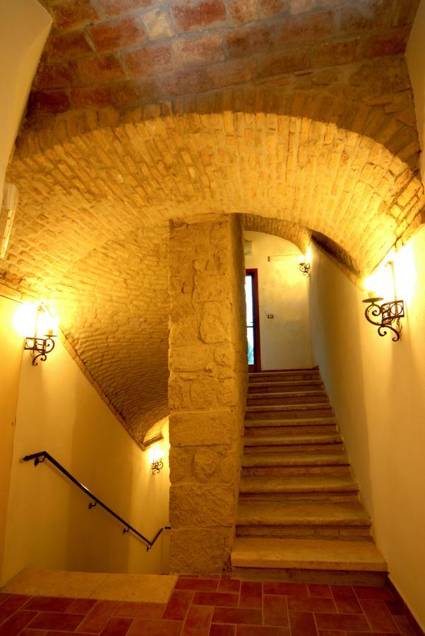 Hotel Ristorante da Righetto Campagnano Di Roma Esterno foto